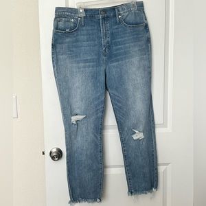 Madewell “Perfect Vintage” Distressed Jeans - size 32